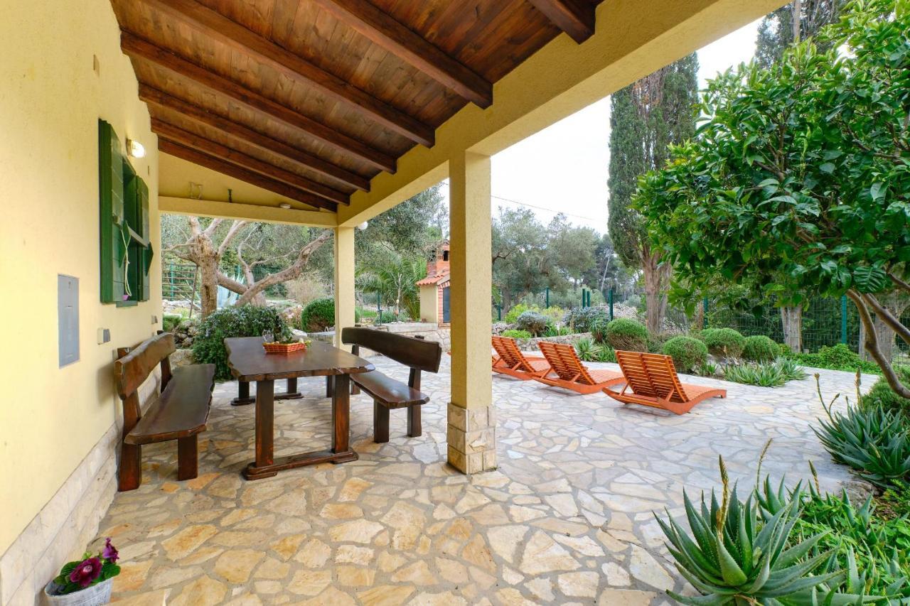 Casa Aromatica Maria Villa Mali Losinj Bagian luar foto